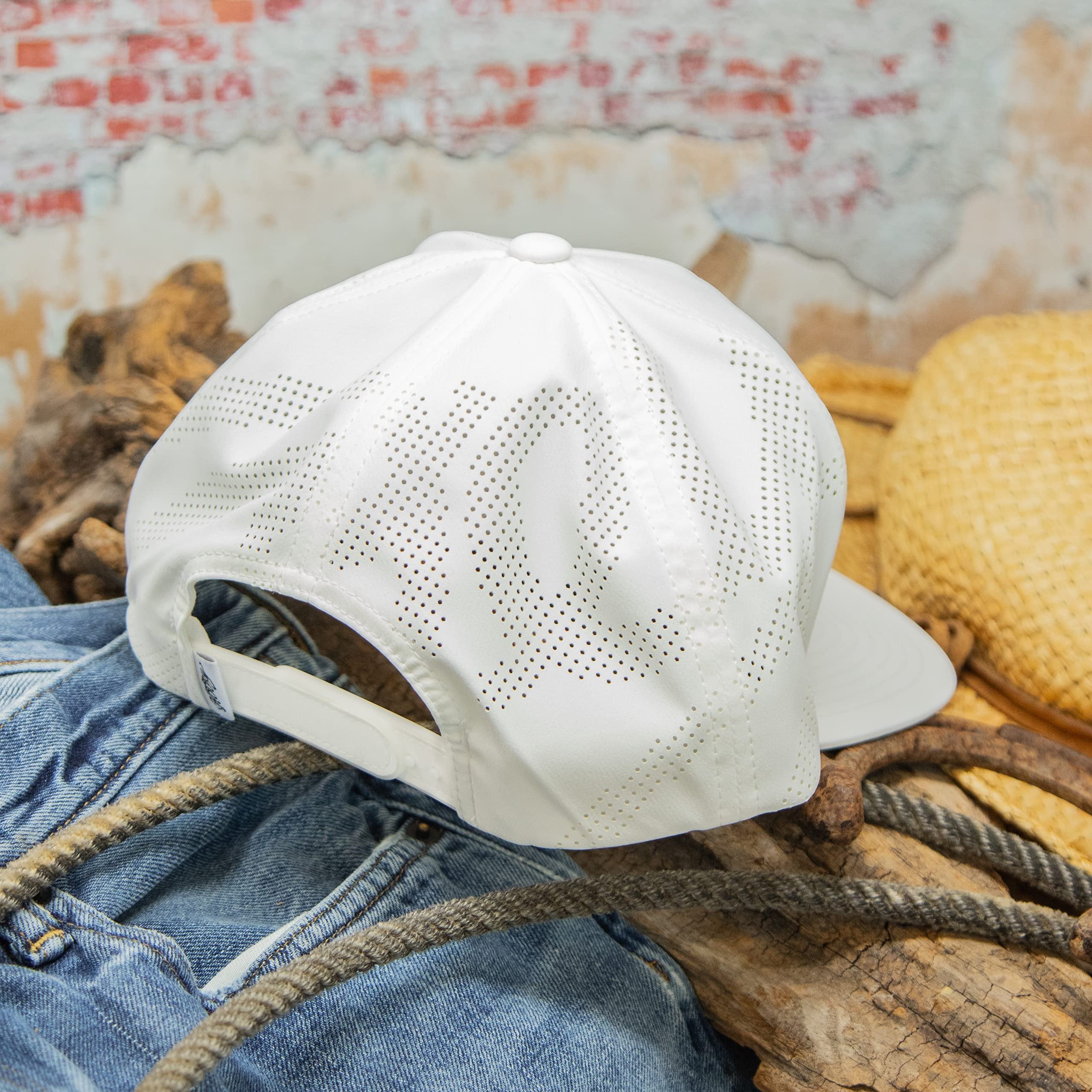 HOOEY Rodeo Adjustable Snapback Trucker Mesh Back Hat with Logo (White)