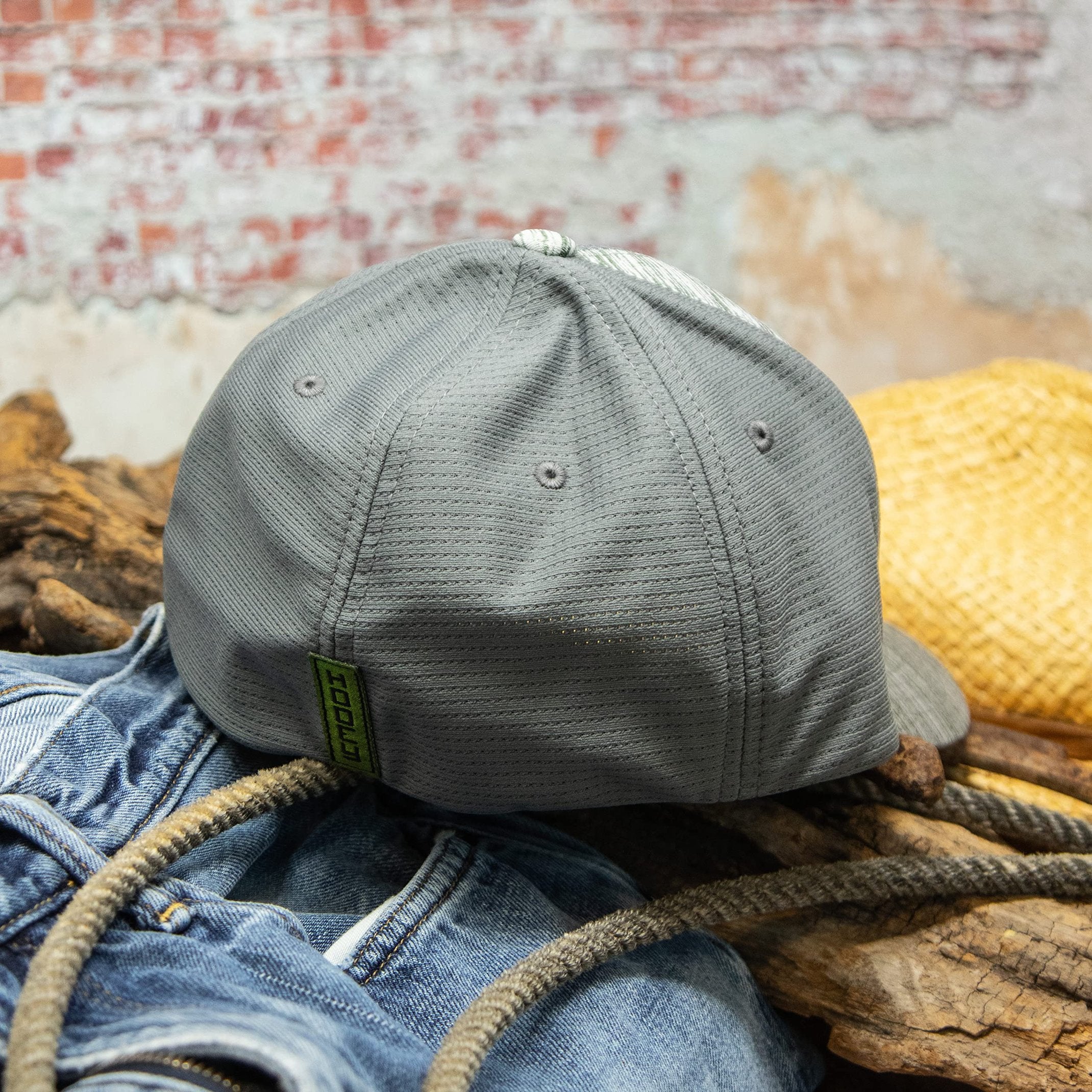 HOOEY Ash Flexfit Fitted Hat, Grey